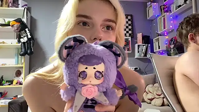 Chat +18 de JesterBunny ao vivo