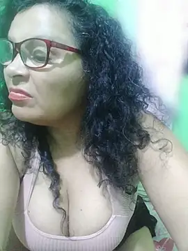 Amarantha25's Live XXX Chat