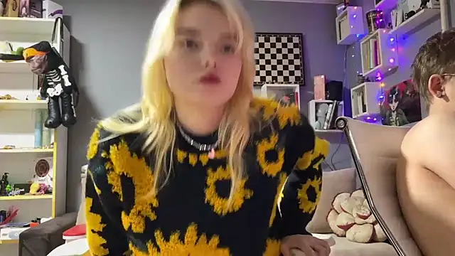 JesterBunny Live XXX-Chat