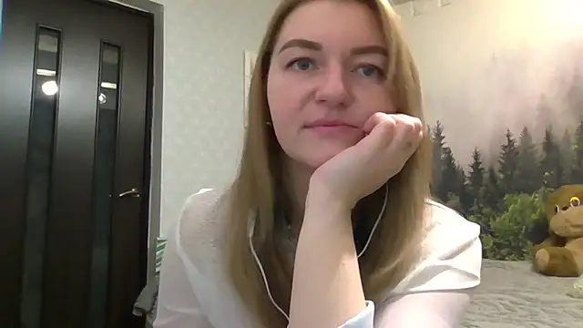 XXX chat uživo modela CandyOLimeX