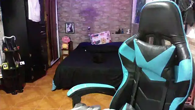 Chat XXX en directo de AngelaQueen_