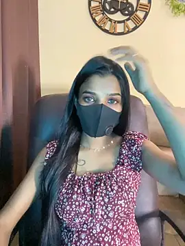 its_ur_flora Adlı Modelin Canlı XXX Sohbeti