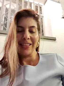 scarlett_moore: απευθείας συνομιλία ΧΧΧ