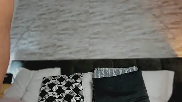 Anneth__M webkamerás műsora