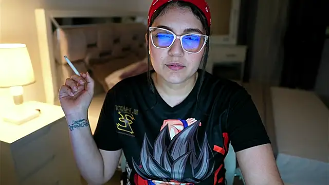 Camilaa_bueno: απευθείας συνομιλία ΧΧΧ