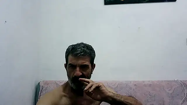 Chatroom XXX en direct de kobratrk21