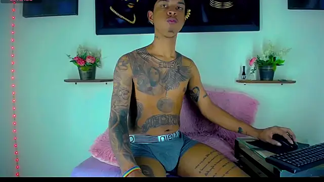 Tatoo_Noah Webcam show