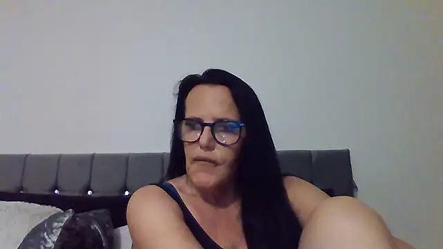 Webkamerová show Raven-x-x