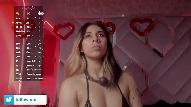 Sara_Foxx1 লাইভ XXX চ্যাট