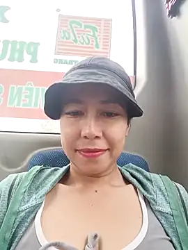 دردشة 2HotAsain4u الجنسية المباشرة