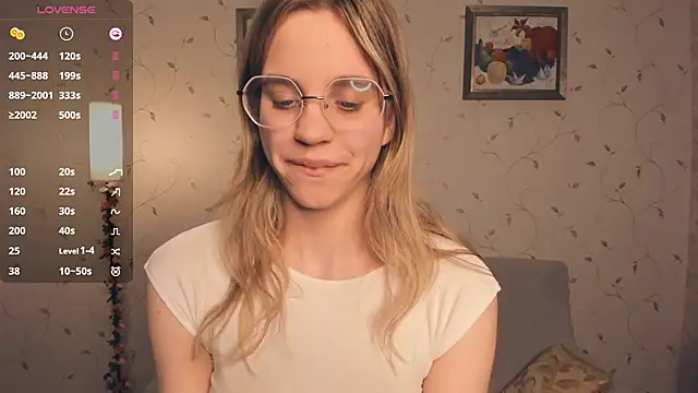 JoanBaggott Chat XXX live