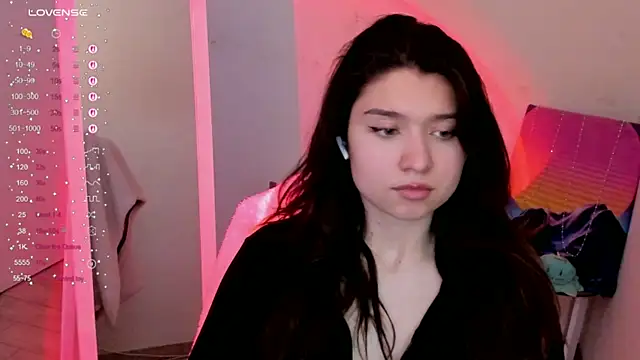 Sandra_Curly লাইভ XXX চ্যাট