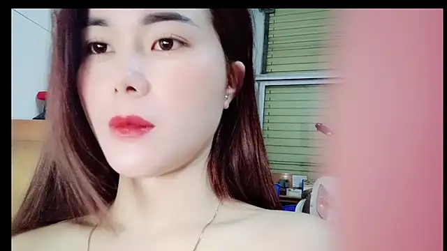 Family-Lovee Obrolan Langsung XXX