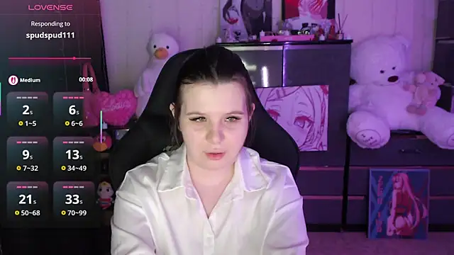 AmyVibess Chat XXX in diretta