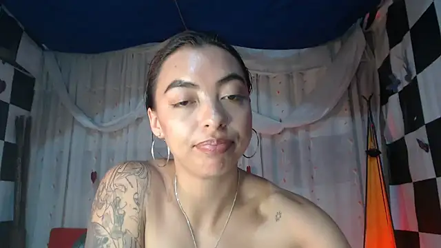 kendraof Live XXX-chat