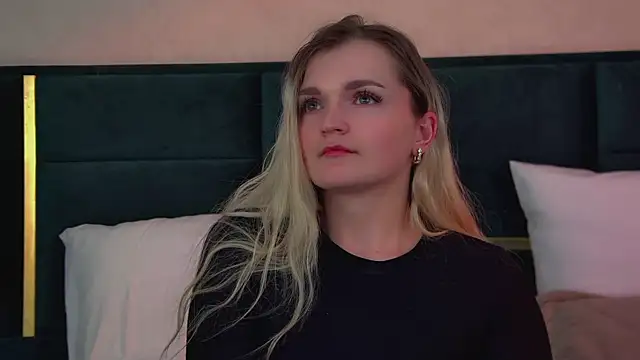 AnnyRaiin Live XXX chat