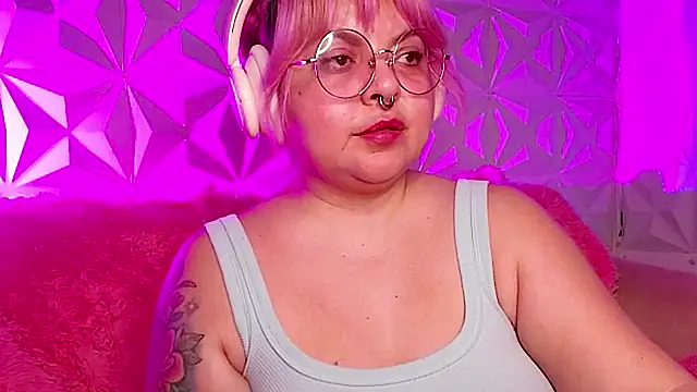 Satyn_doll Show in webcam