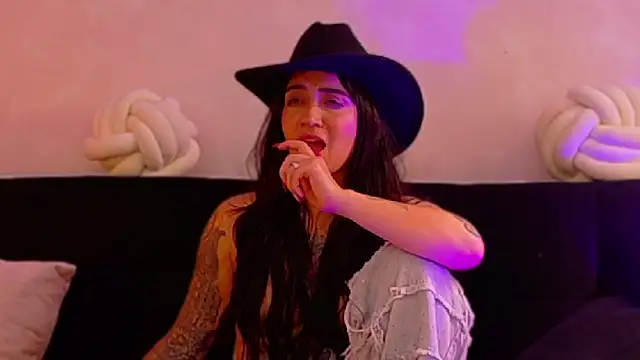 Sembang XXX Secara Langsung EmmyEvans1