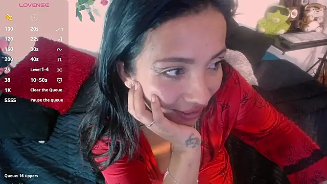 Chat +18 de Dakota_ro ao vivo