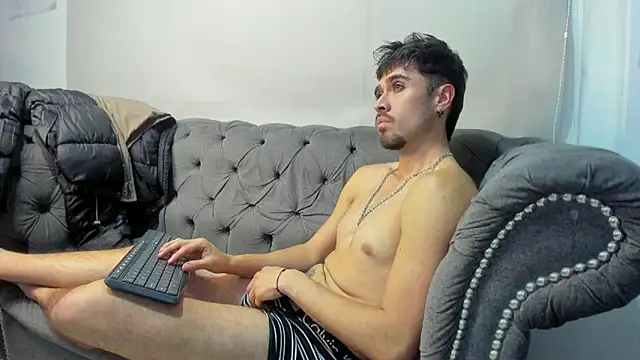 BrunoTurnerr Chat XXX in diretta