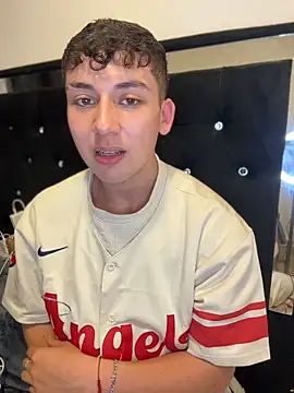 XXX chat uživo modela oliver_kyy