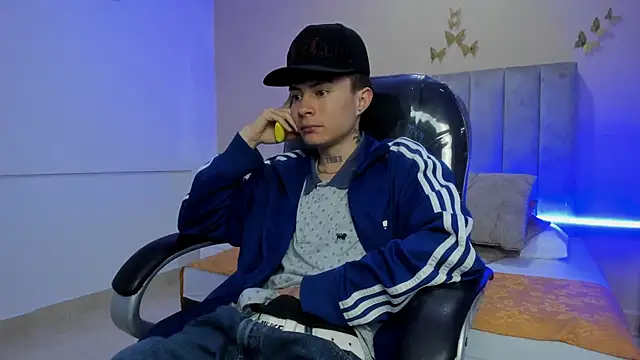 Nascary_Fox Chat XXX in diretta