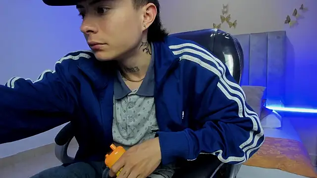 Nascary_FoxのライブXXXチャット