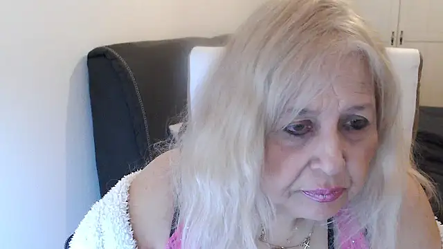 แชท XXX สดของ SusiLifeXXX