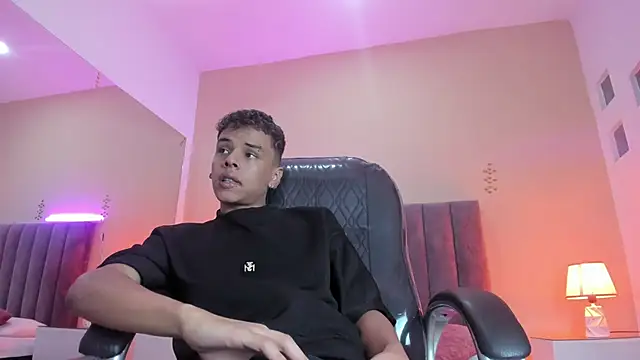 Xavier_Fox___: онлайн-секс-чат