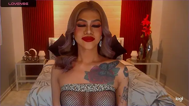 StellaStrong30n Live XXX chat