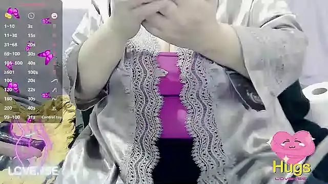 tatli_bela's Webcam Show