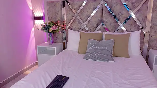 LolaGray__ élő XXX-chatje