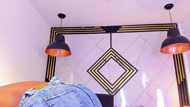 AdharaHills 라이브 XXX 채팅