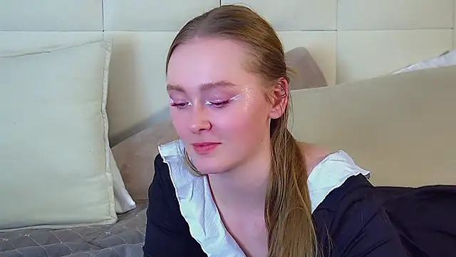 AgataFoxley Live XXX Chat