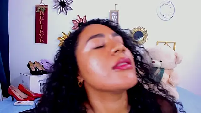 paolitakens Chat XXX in diretta