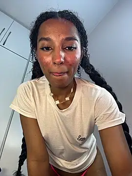 _Sporty_'s Live XXX Chat