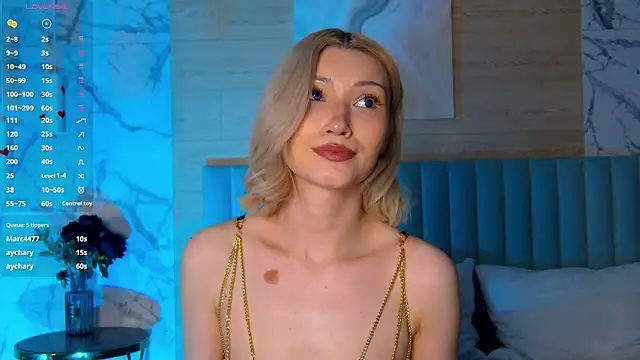 Czat XXX na żywo – CarolReeves