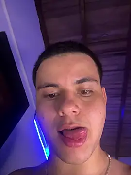 Liam_Mateo Pertunjukan Webcam