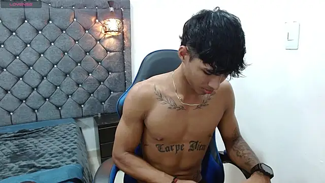 luka_big18 即時 XXX 聊天