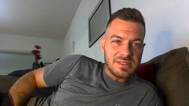 Chatroom XXX en direct de cheekycherryx