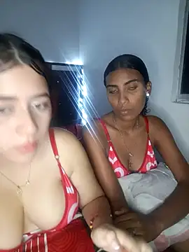 Chat +18 de Chloe_Sky_love ao vivo