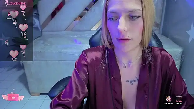 Candy_kush_t Adlı Modelin Canlı XXX Sohbeti