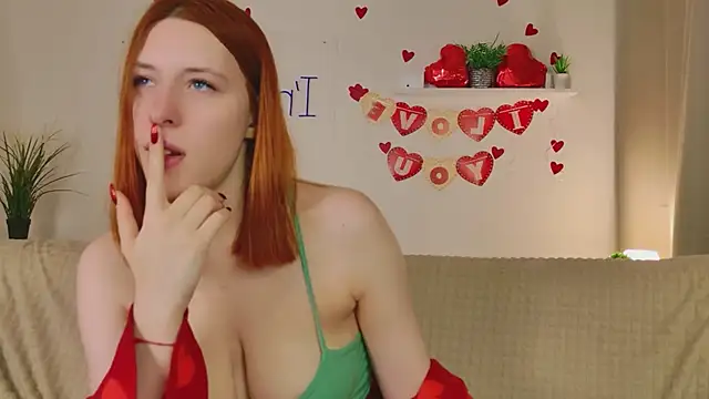 Mikka_Blush Chat XXX in diretta