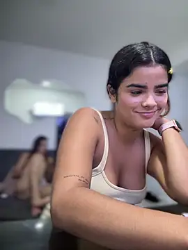 Kaily_Sweet16's Live XXX Chat