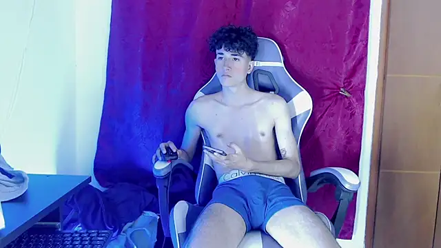 Онлайн чат XXX Johnny_cagee_