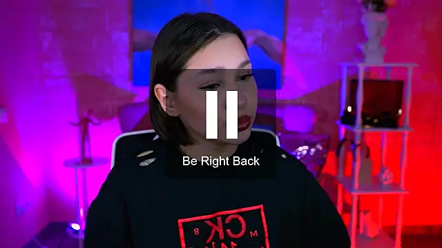 KimClarks_'s Live XXX Chat