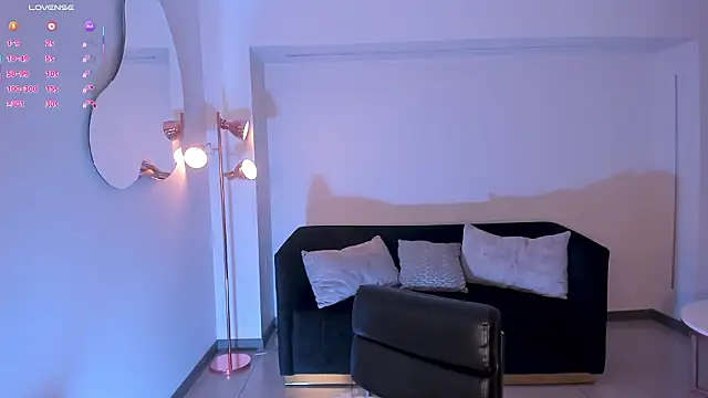 แชท XXX สดของ TaraLawrence