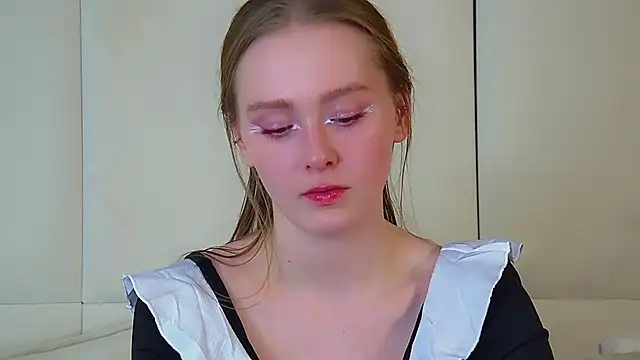 AgataFoxley 现场XXX聊天