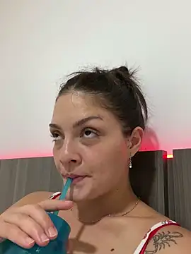 Danielaeliana Live XXX-Chat