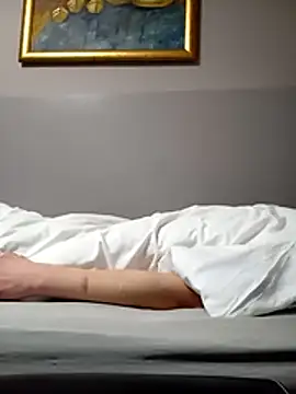 DlaNiej live XXX chat